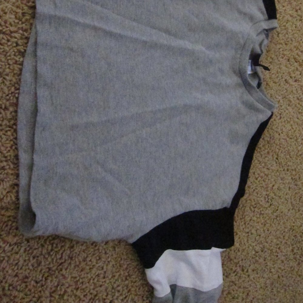 H&M crop top shirt